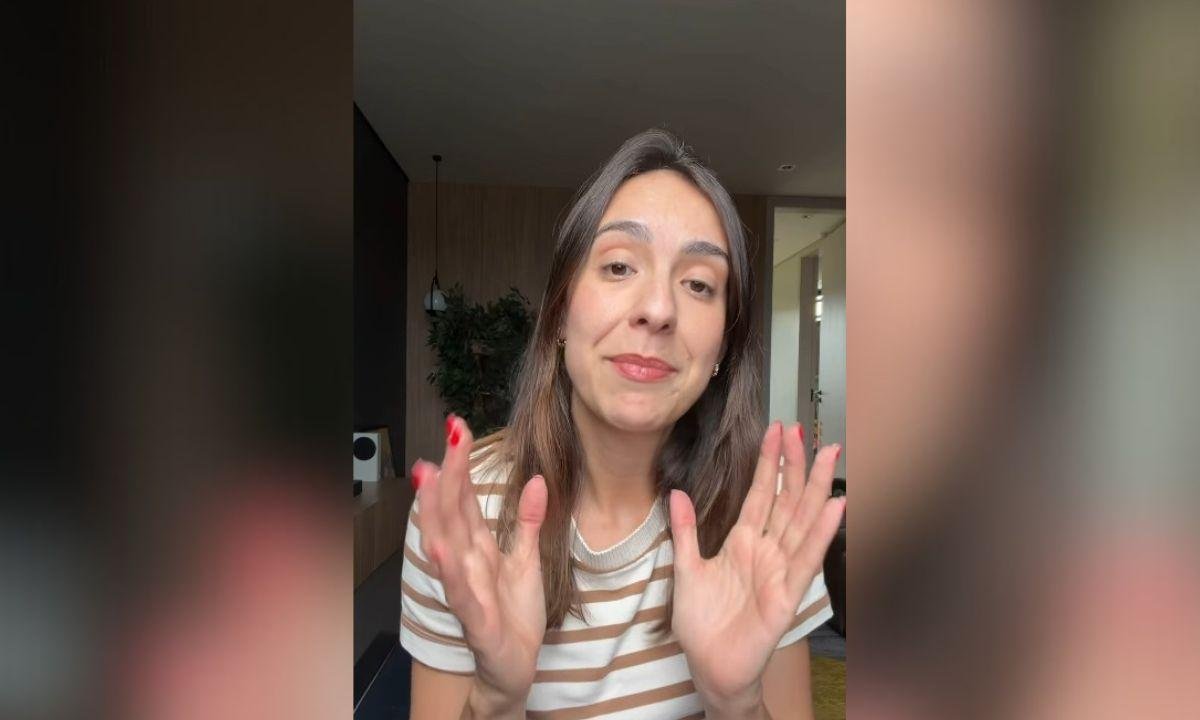 Atriz faz alerta após descobrir câncer raro associado a prótese de silicone