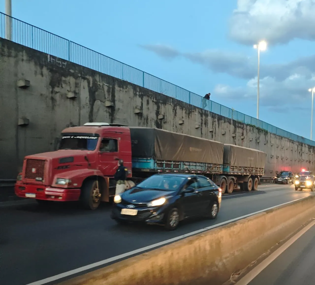 Atropelamento na BR-365 em Uberlândia: homem morre e motorista foge