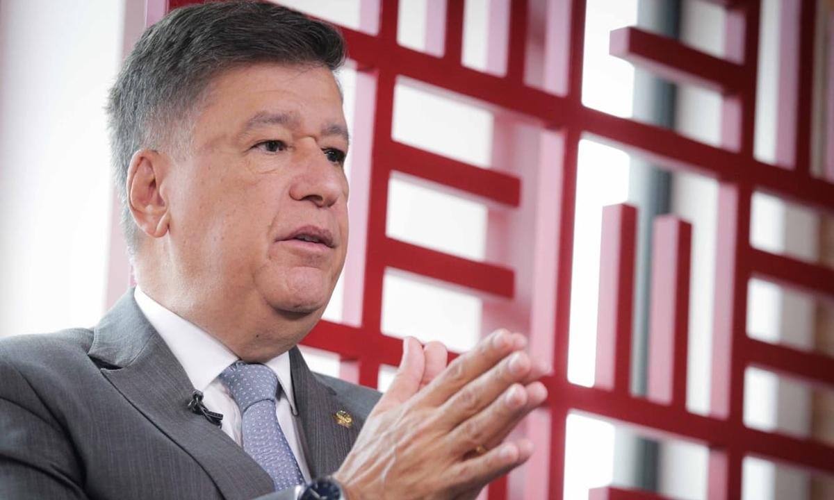 Viana diz ter aceno de Toffoli para definir depoimento de Vorcaro