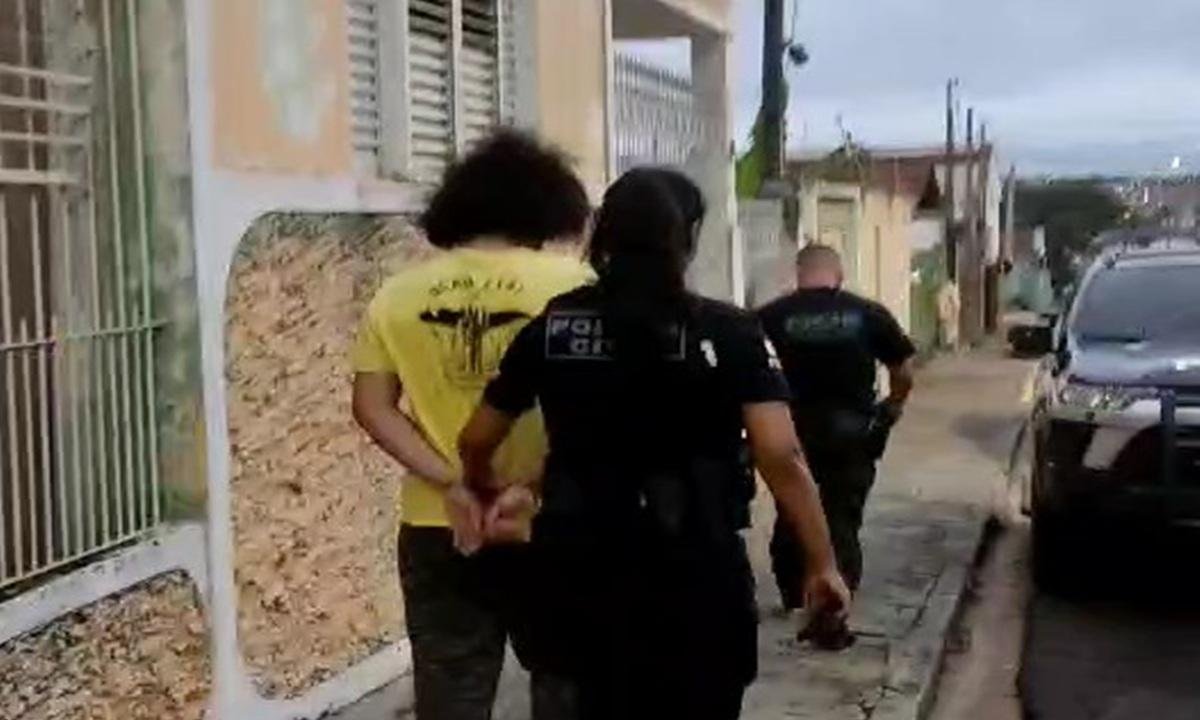 Jovem ameaça vazar nudes de adolescente do DF que conheceu pela Roblox