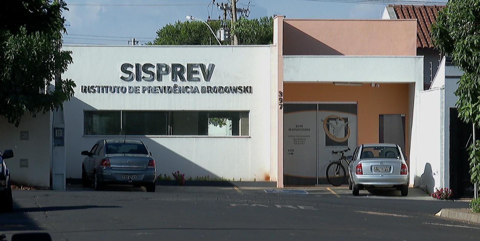 Banco Master: CPI em Brodowski questiona previdência sobre R$ 15 mi | G1