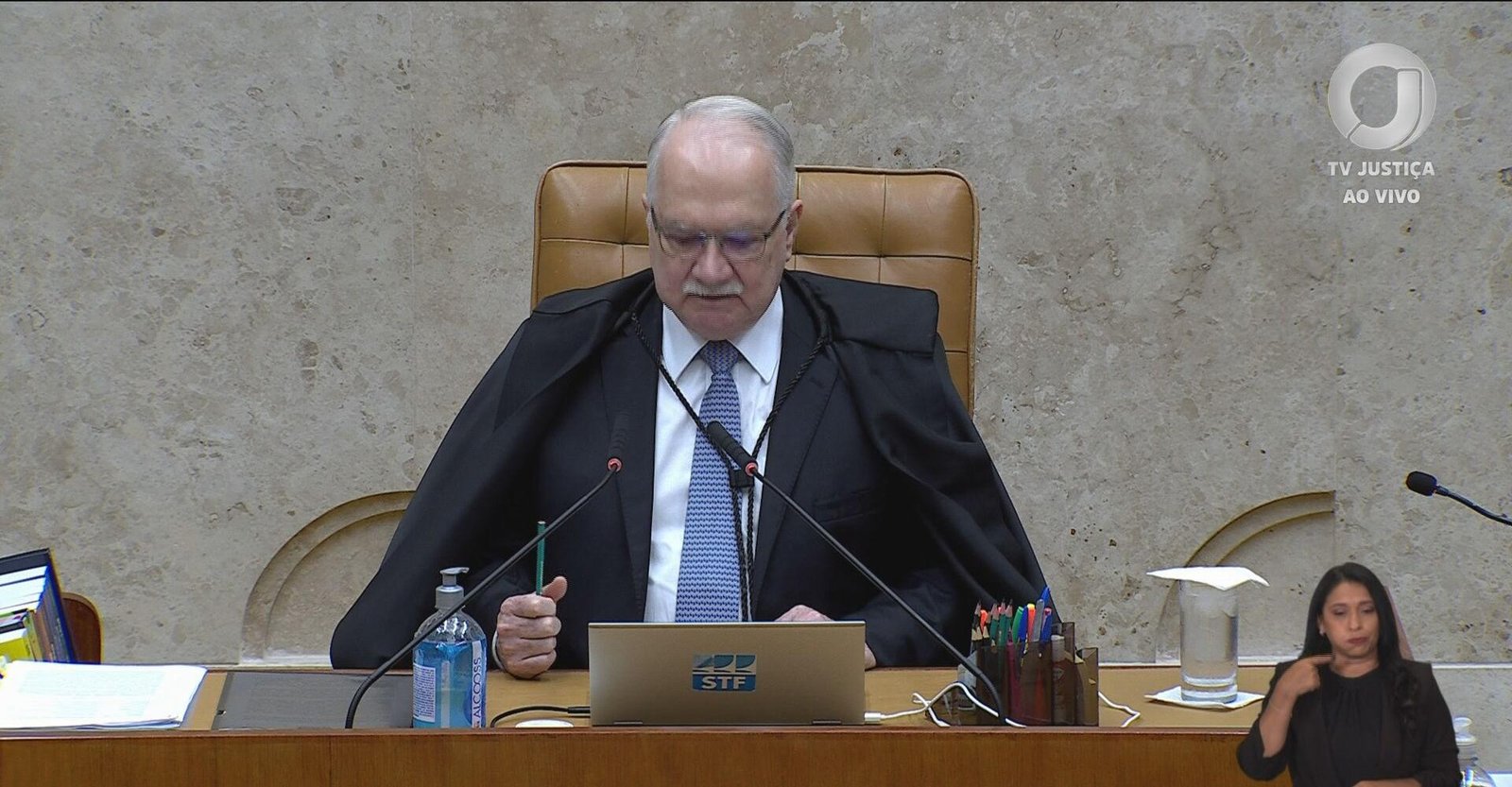 Fachin prega autocorreção do STF e volta à tripartição de poderes | G1