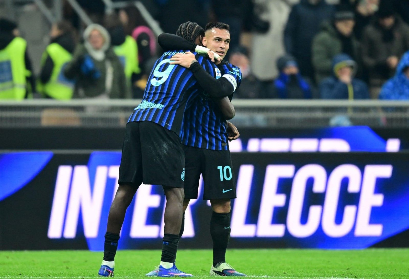 Inter de Milão bate Bologna e ultrapassa o Milan na liderança do Italiano