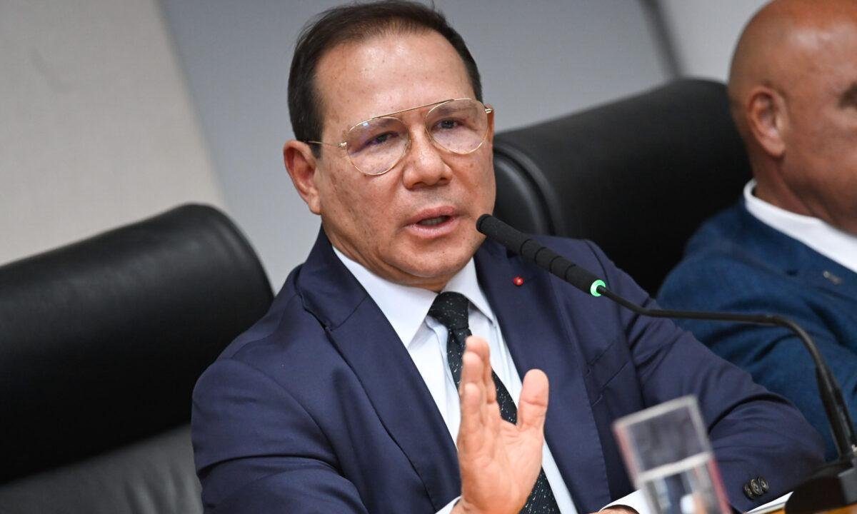 Presidente do BRB entrega a gabinete de Toffoli relatório de auditoria