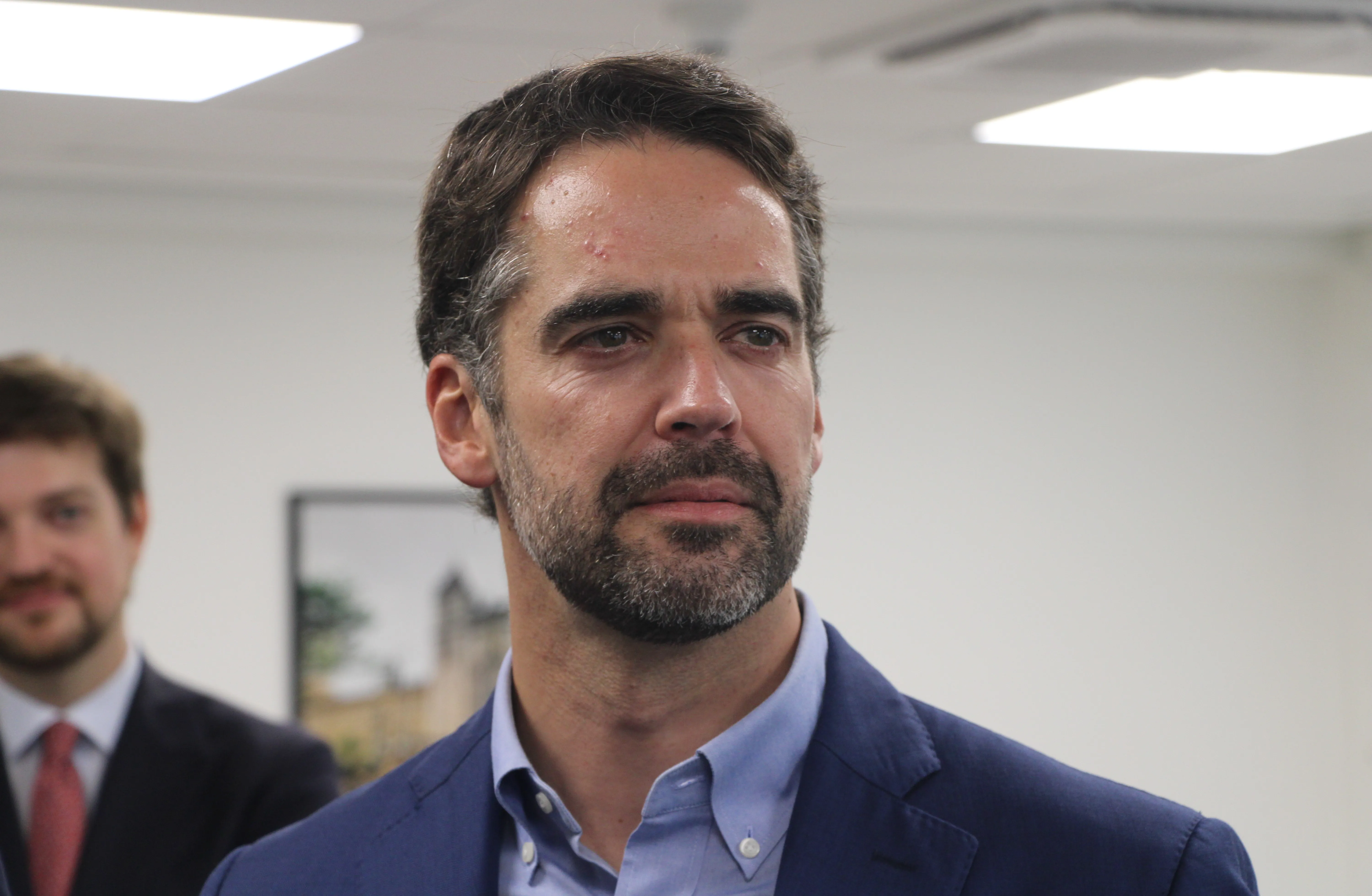 Eduardo Leite recebe apoio dos economistas Armínio Fraga e Pérsio Arida para a Presidência