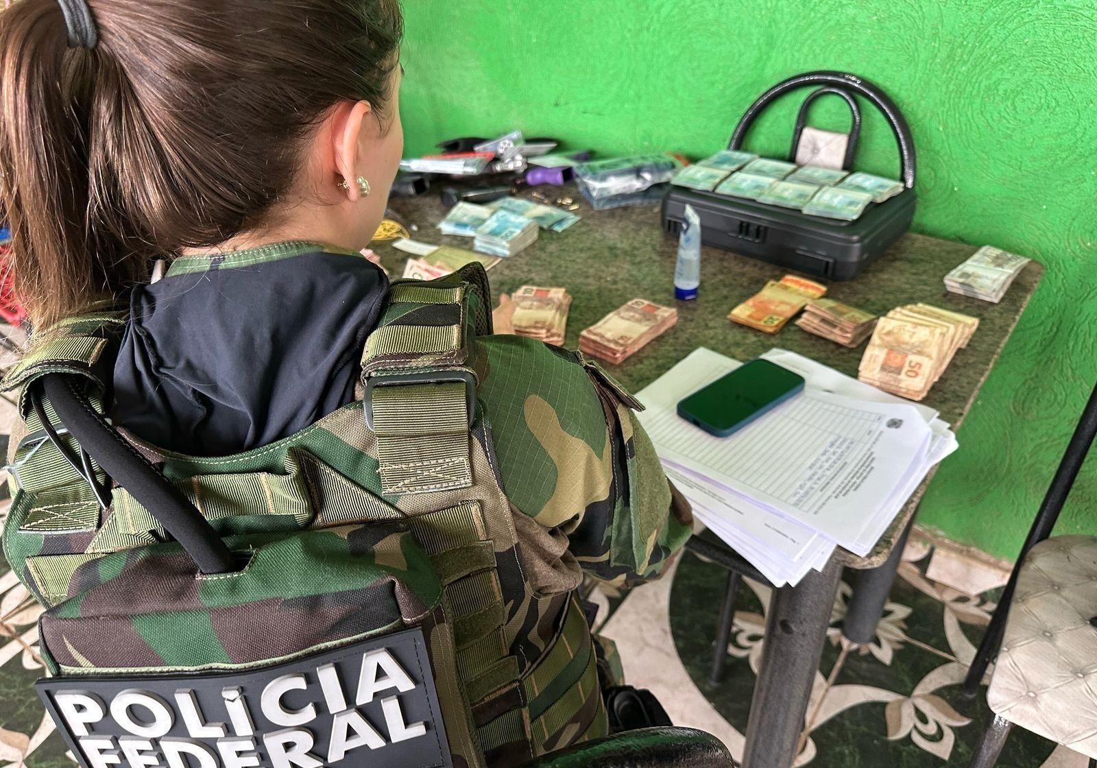 MPF processa alvos de operação que encontrou gado em reserva no AC | G1