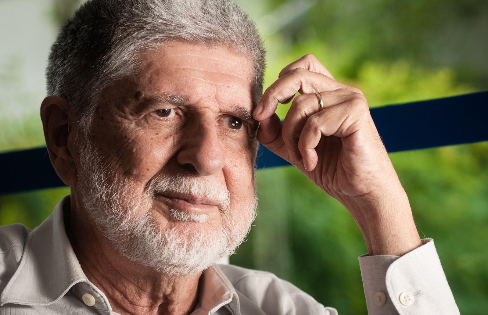 Celso Amorim chama morte do líder supremo do Irã de 'totalmente condenável' e vê risco de crise prolongada