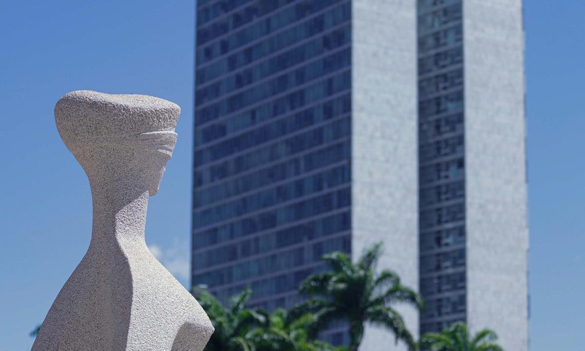 STF e eleições: os obstáculos para Congresso analisar "supersalários"