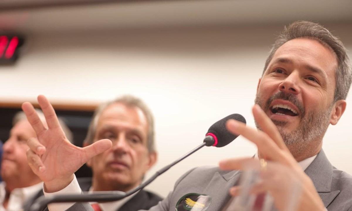 Deputados frustram dirigentes e mantêm veto à equiparação de alíquotas para clubes associativos e SAFs