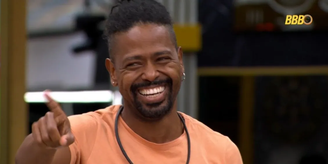 Leandro Boneco retorna ao BBB 26 após atendimento médico