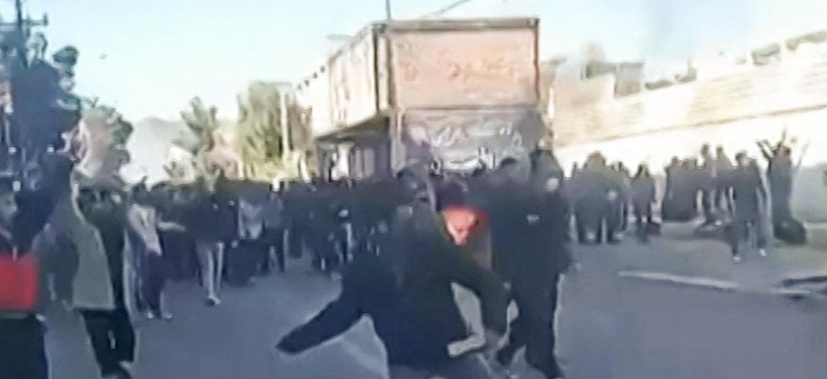 Irã diz que vai responder às ‘ameaças’ de Trump e Netanyahu