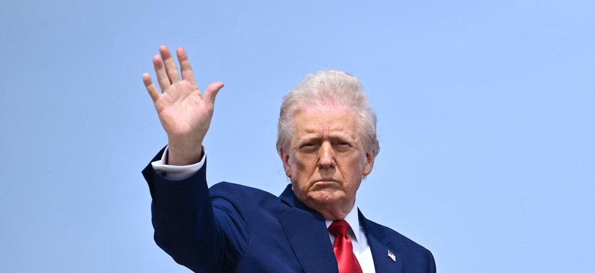 FBI demite agentes envolvidos na investigação sobre retenção de documentos confidenciais por Trump