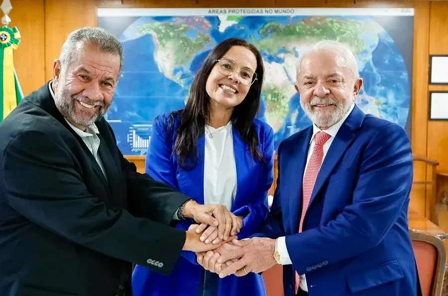 PT consolida intervenção no diretório do partido em RS e escolhe Juliana Brizola como candidata ao governo