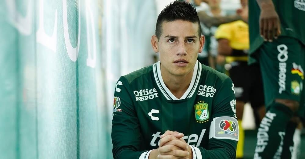 James Rodríguez é oferecido a clubes argentinos e pode reforçar estreante na Libertadores, diz jornal