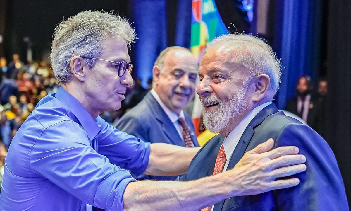 Lula cobra Zema por não usar recursos do PAC em obras de MG: "Descaso"
