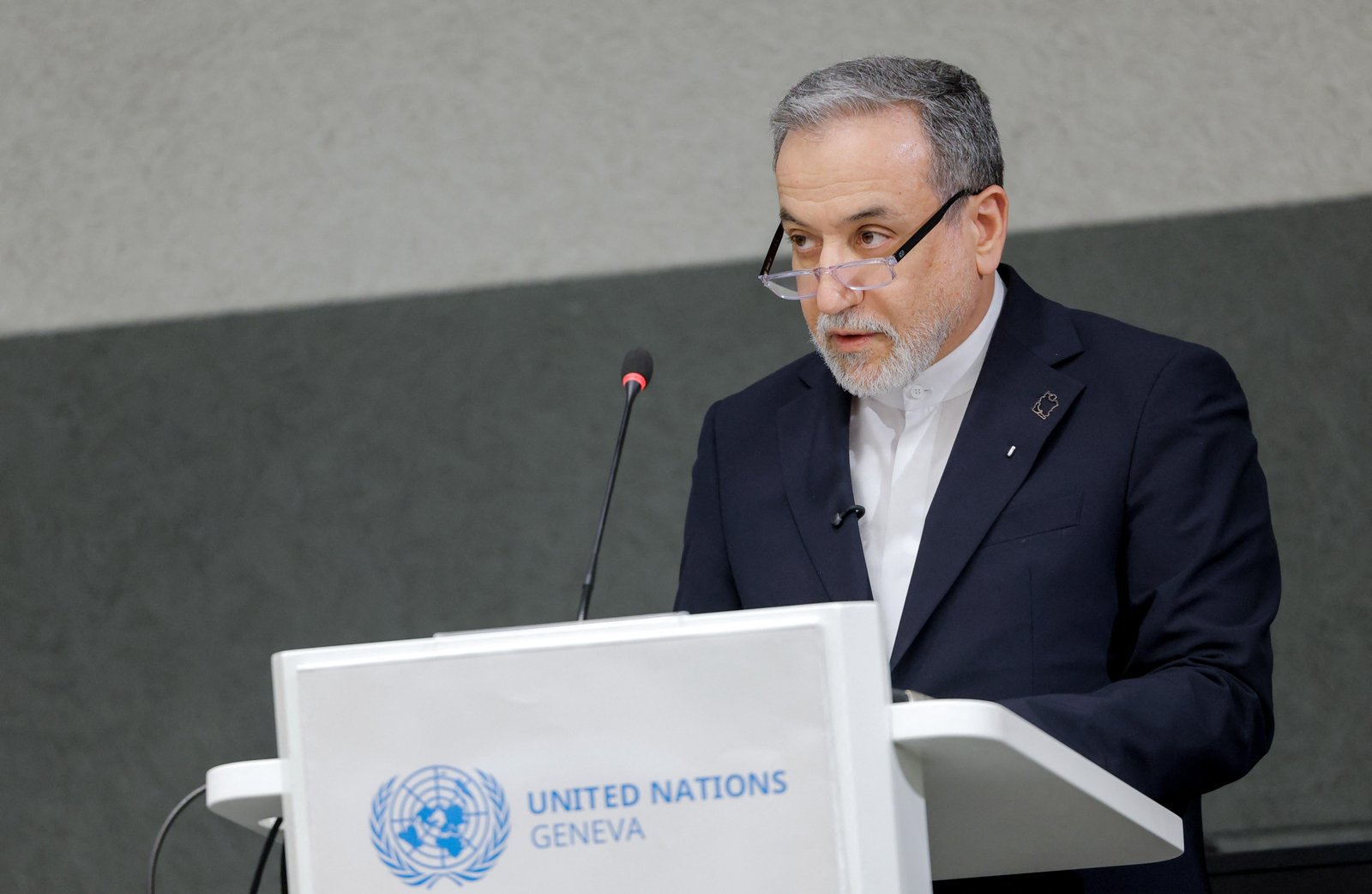 Chanceler do Irã confirma morte de alguns comandantes: 'Mas isso não é um grande problema'