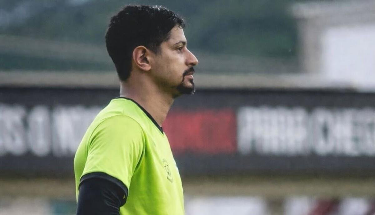 Marceneiro e goleiro de time amador é morto a tiros em Ubá | G1