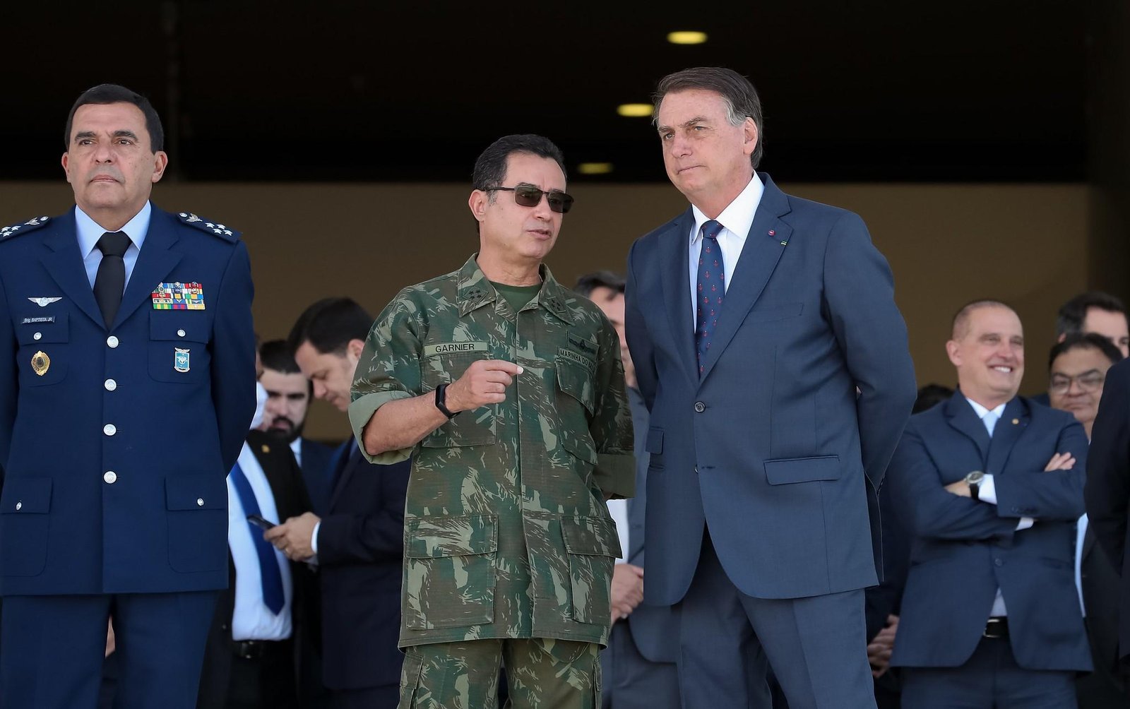 Perda de patente militar: agravantes dificultam situação de Bolsonaro e Braga Netto no STM | G1
