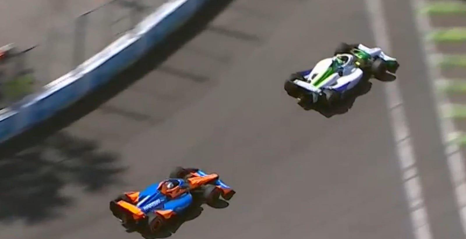 X em cima de rival é destaque da estreia de Caio Collet na Indy; reveja