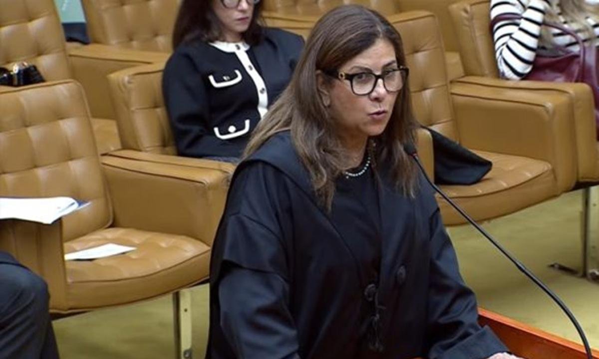 Ex-juíza que reclamou no STF por não ter "nem café" ganhou R$ 296 mil em 3 meses