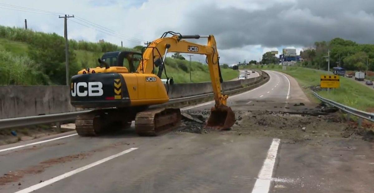 Chuva provoca alagamentos e quedas de muros em Hortolândia | G1