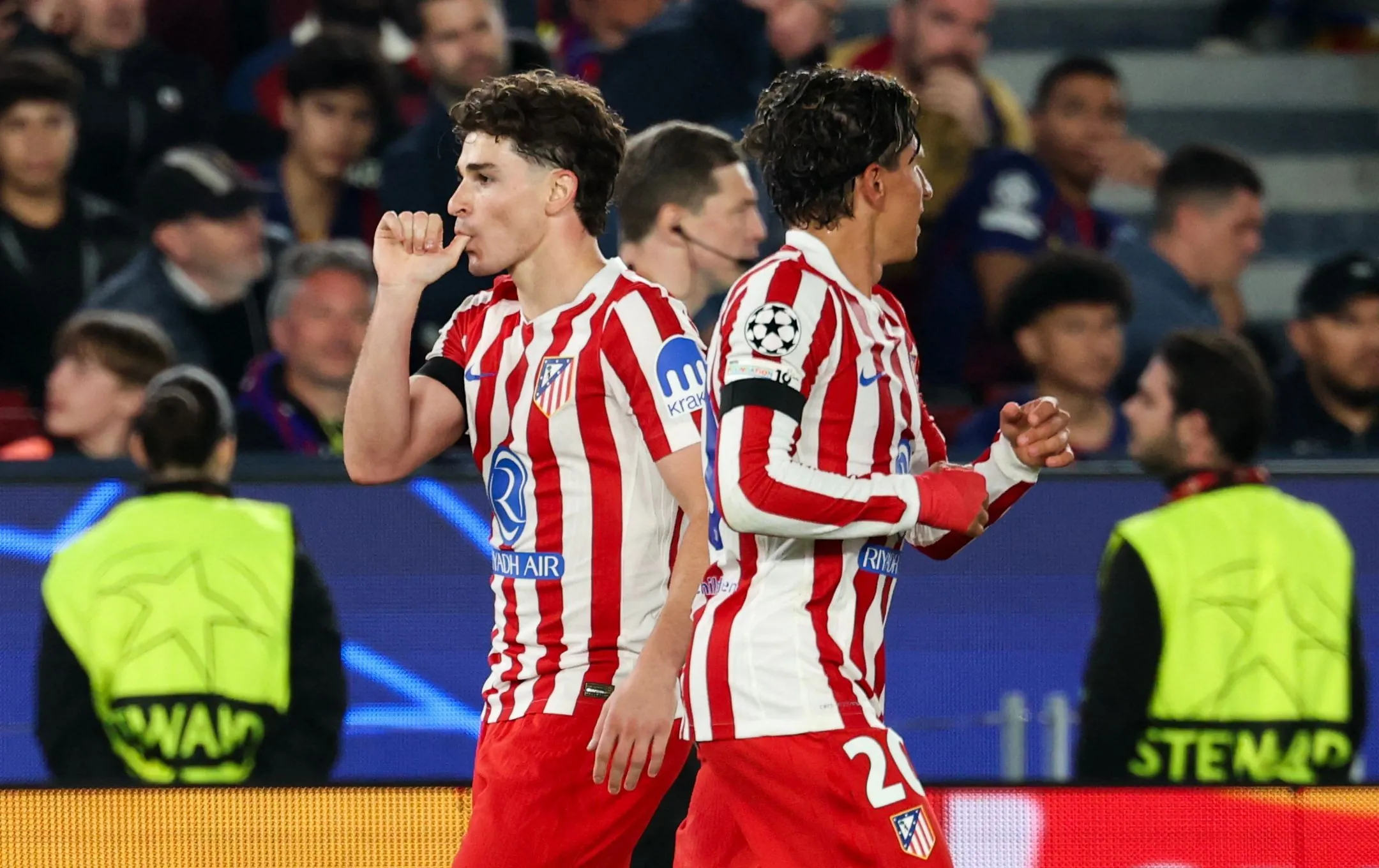 Atletico de Madrid vence o Barcelona no Camp Nou e fica em vantagem para jogo de volta das quartas de final da Champions