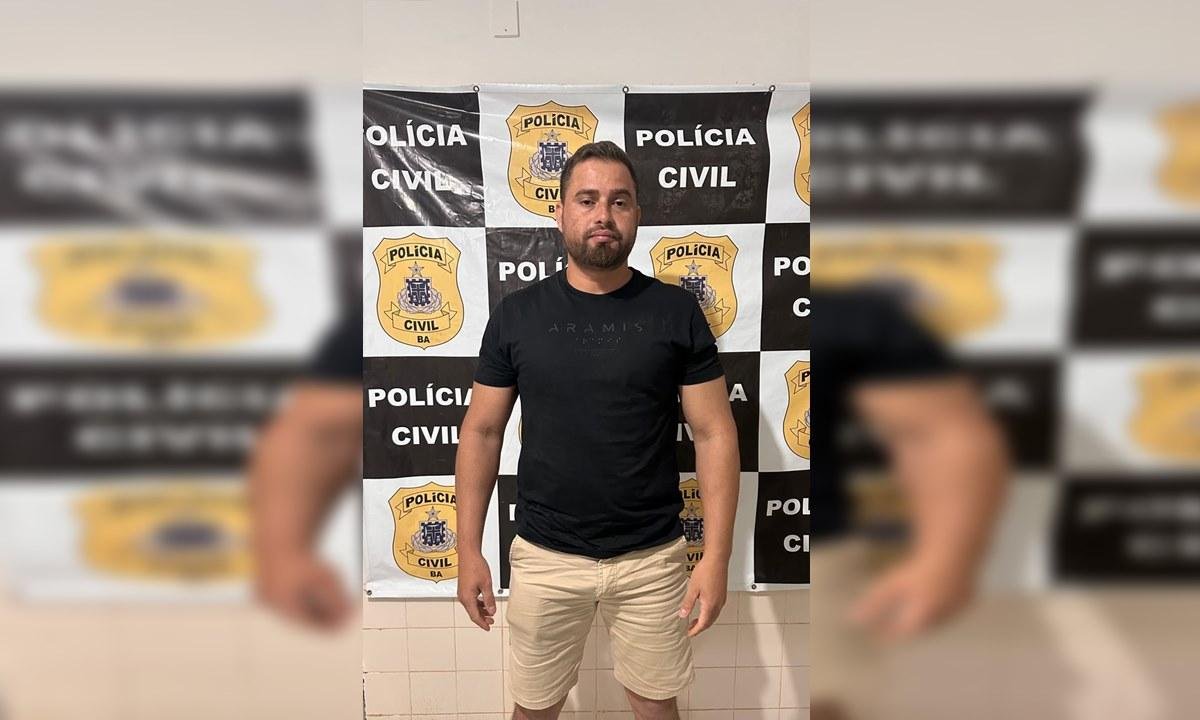 Homem é preso após criar grupos no WhatsApp para divulgar fotos da ex