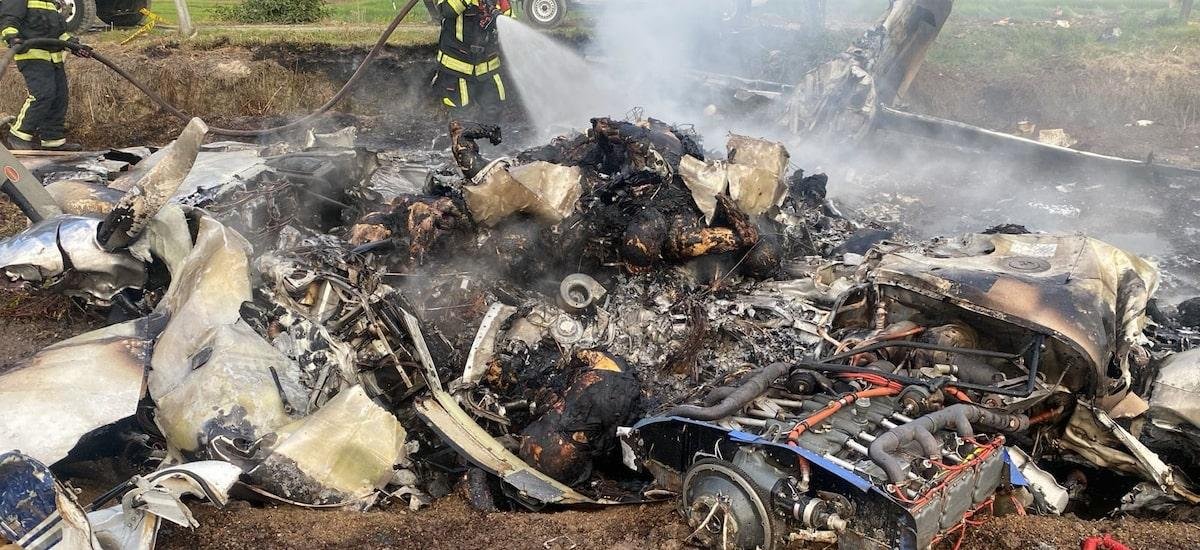 Seis morrem em queda de avião na Colômbia, cantor Yeison Jiménez está entre as vítimas