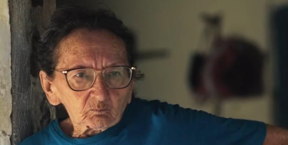 Crítica internacional destaca 'atuação maravilhosamente excêntrica' de Tânia Maria em novo filme