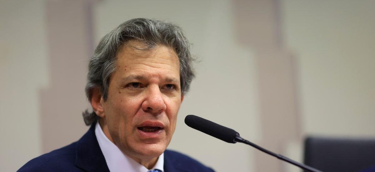 Haddad diz que Fazenda acompanha conflito no Oriente Médio com cautela, mas que ‘economia está bem’