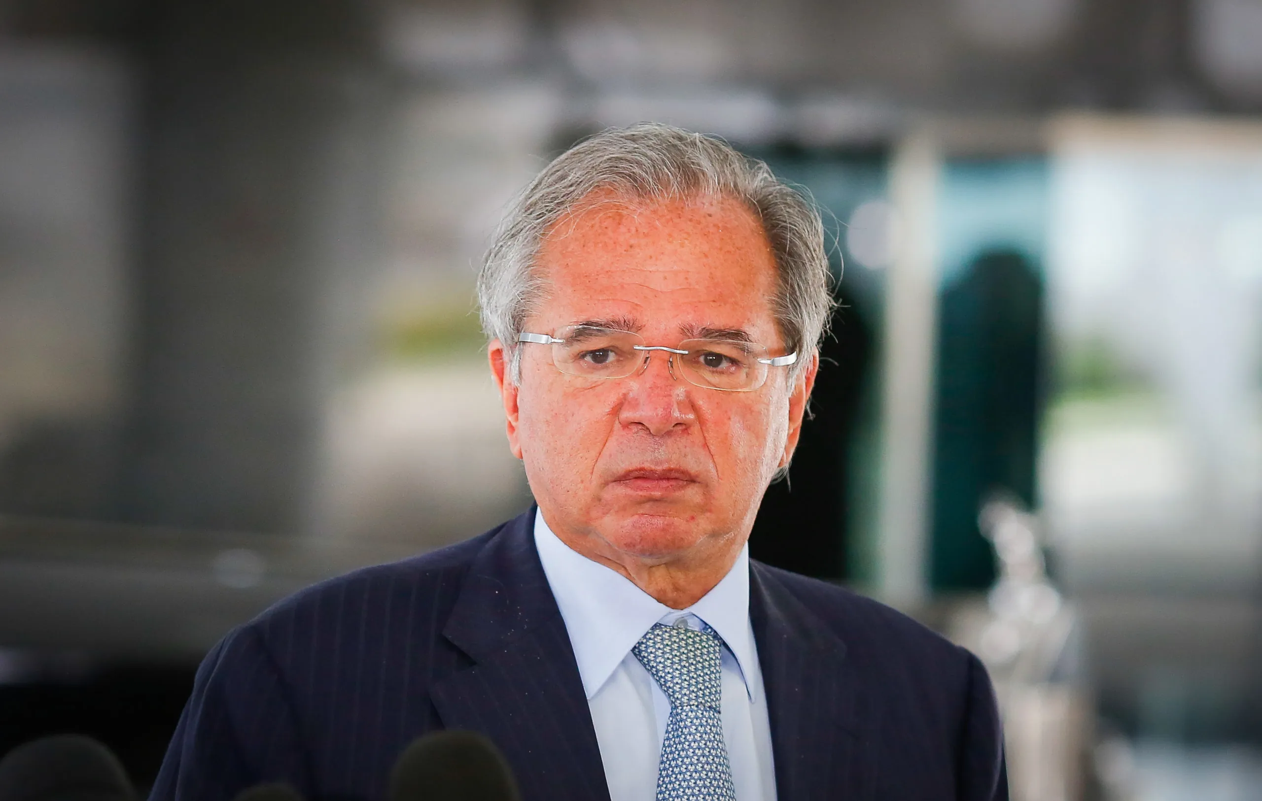 Ex-ministro Paulo Guedes integra conselho da Revolut no Brasil