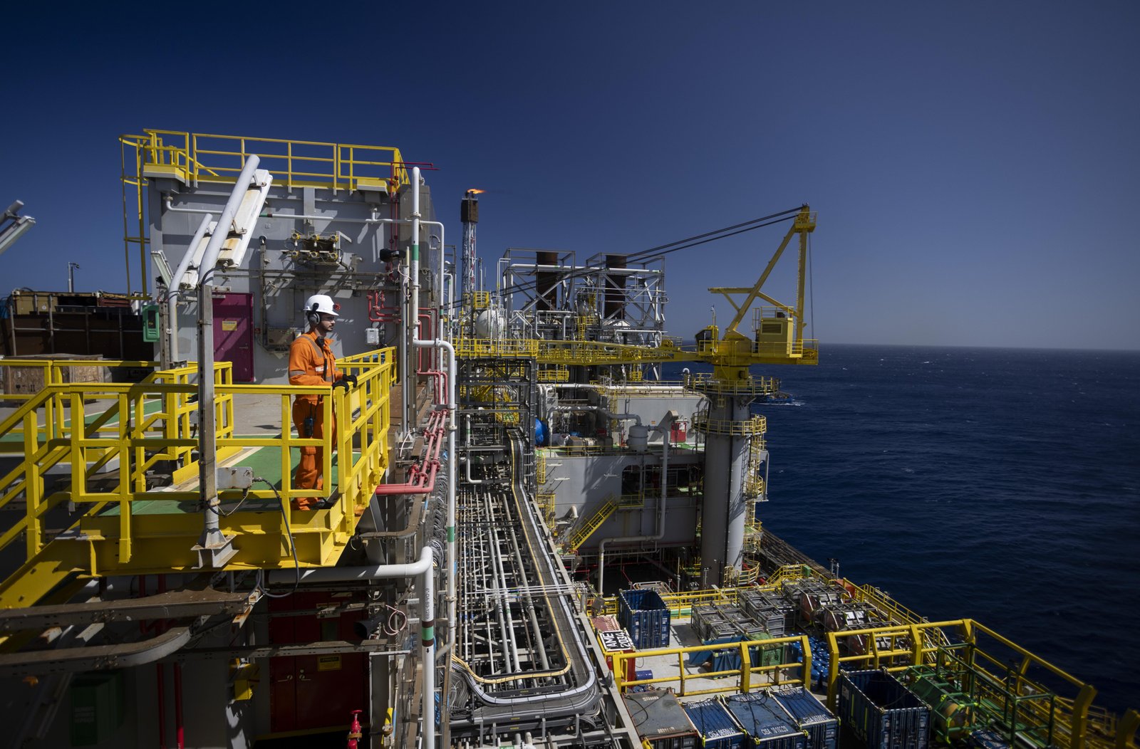 Indústria patina e cresce 0,6% em 2025, com fôlego da extração de petróleo