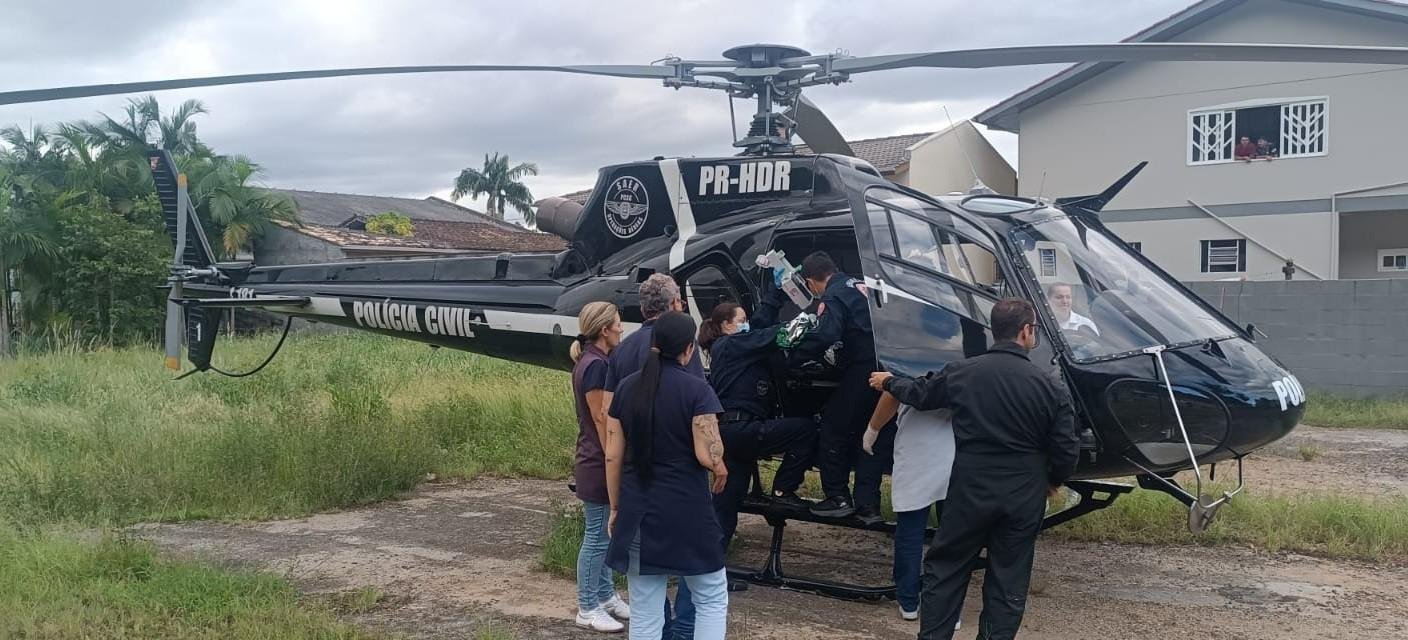 Bebê de 9 meses morre após carro capotar em SC | G1