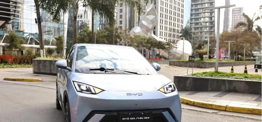 BYD revela 1º chip de direção autônoma desenvolvido internamente