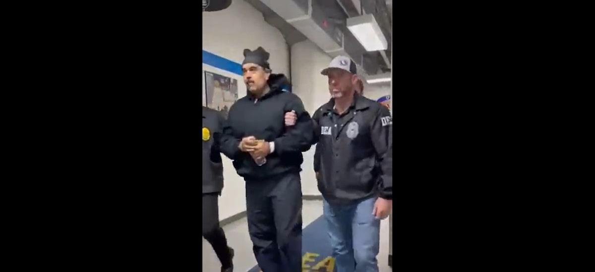 Vídeo mostra Maduro algemado na sede da agência antidrogas de Nova York, nos EUA