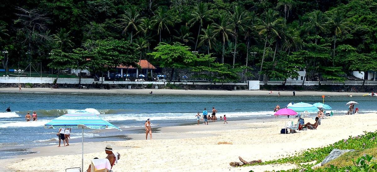 Corpo de mulher é encontrado em praia do litoral de SP