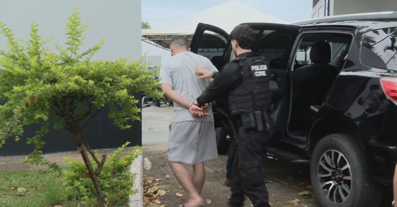 Grupo é suspeito de furto de caminhonetes | G1