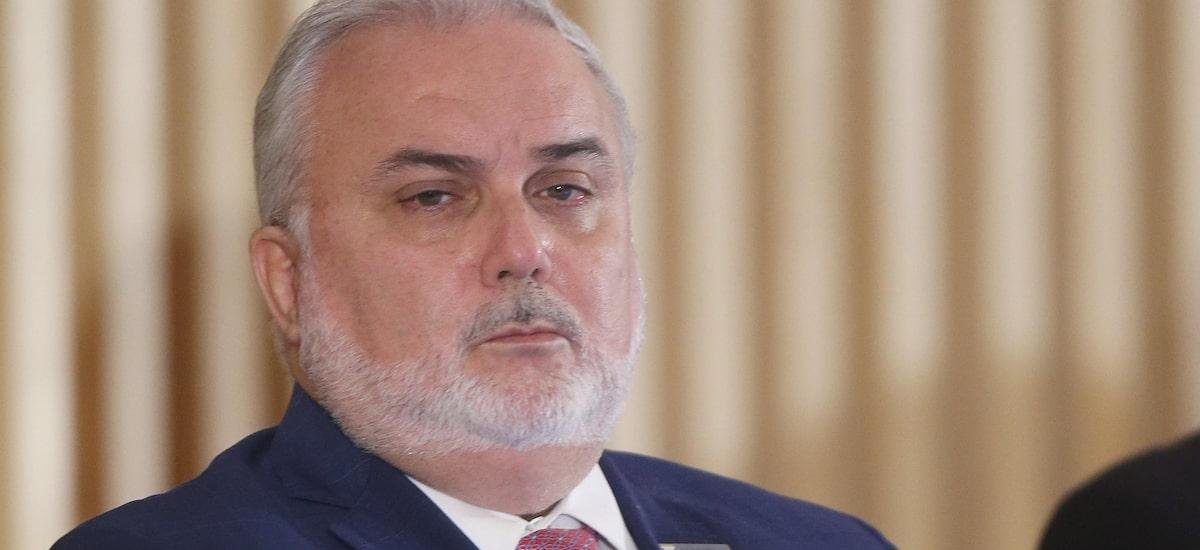 ‘Devemos ter alta sustentada do petróleo nas próximas semanas’, diz ex-presidente da Petrobras