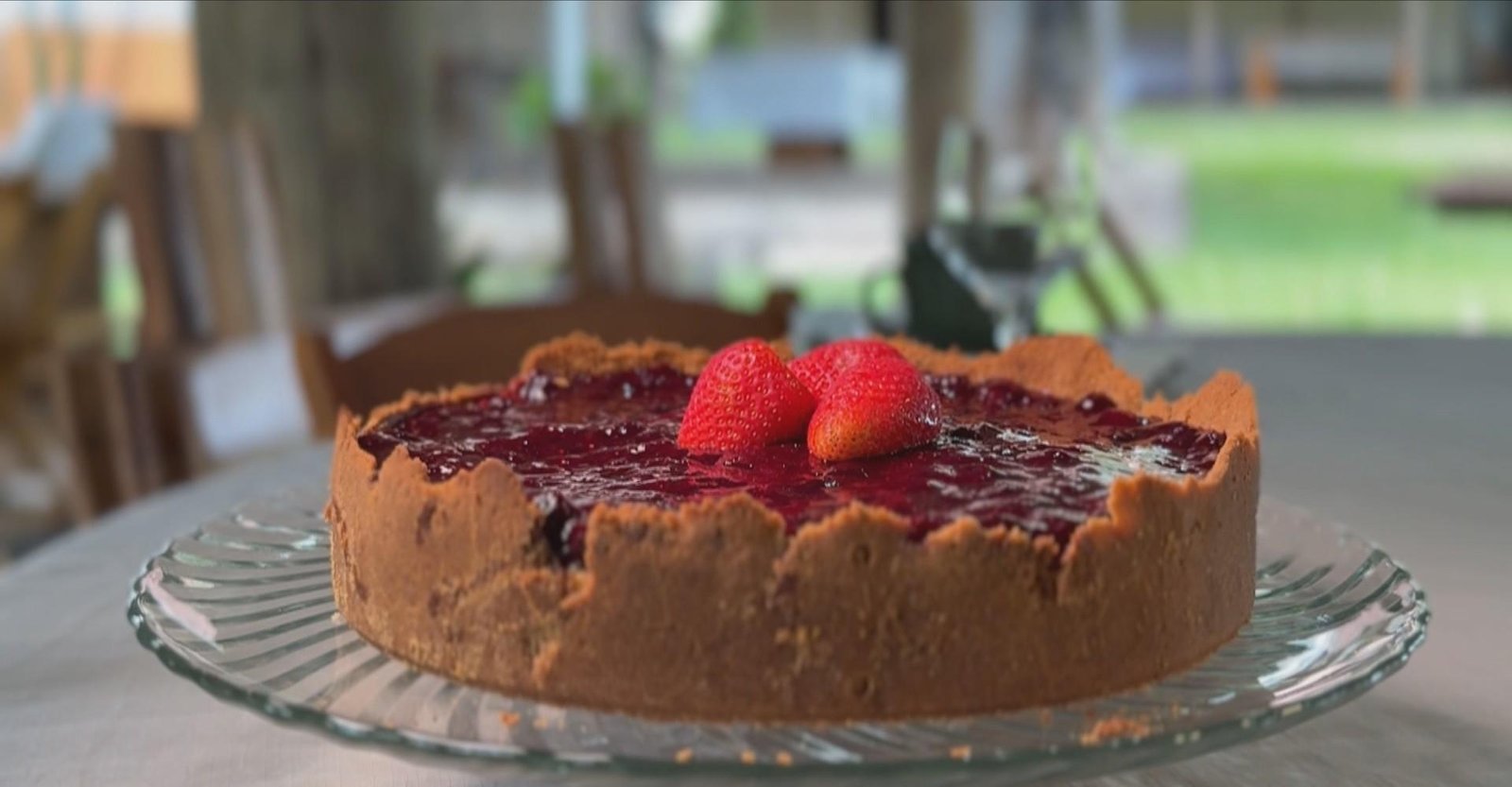Cheesecake de frutas vermelhas: aprenda a receita passo a passo | G1