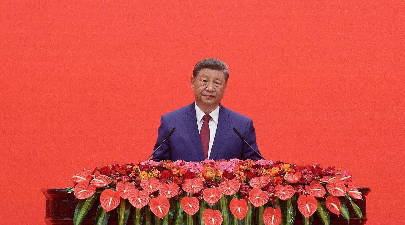 O tapete vermelho de Beijing (por Marcos Magalhães)