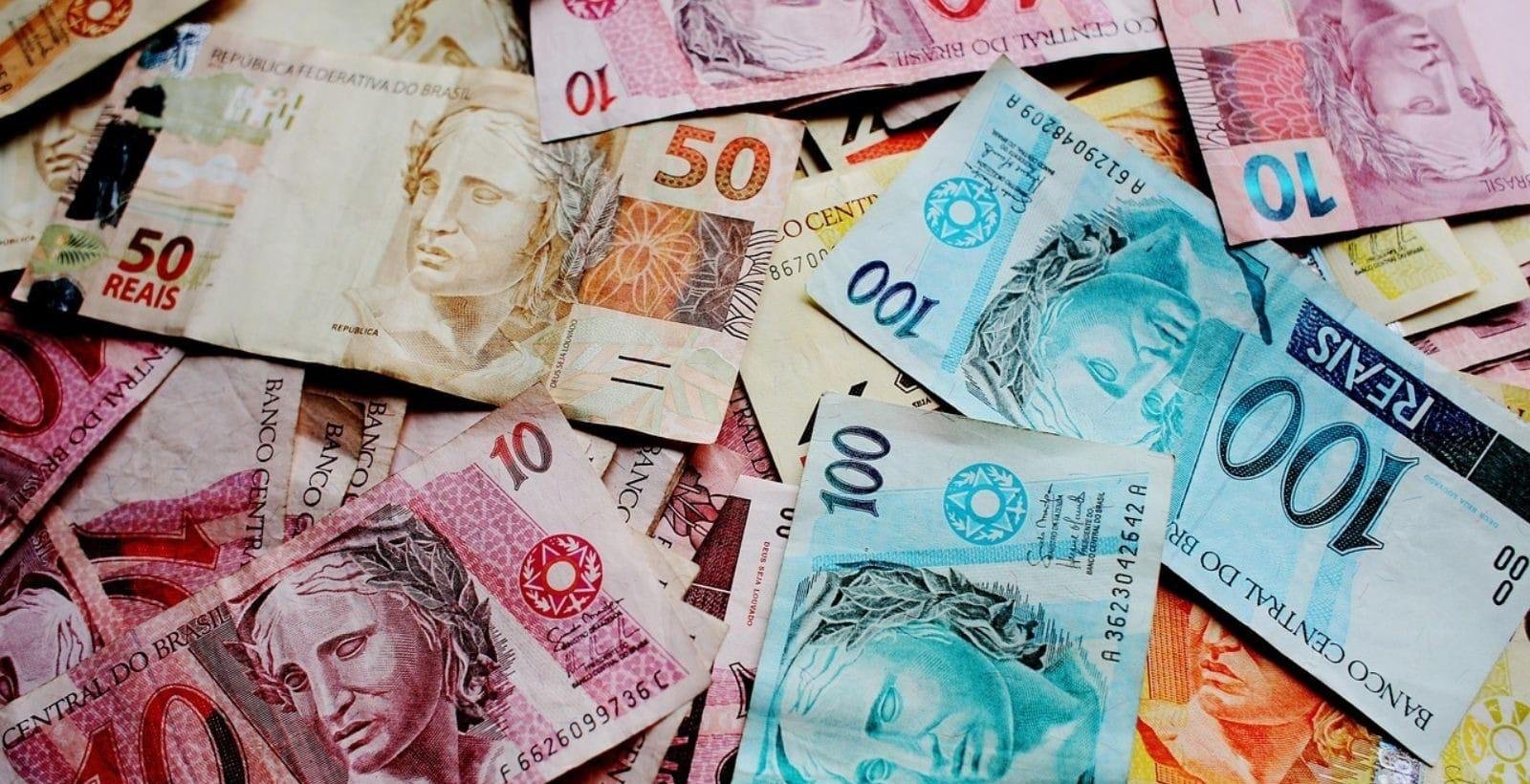 Salário mínimo e isenção do Imposto de Renda: veja o que muda em 2026