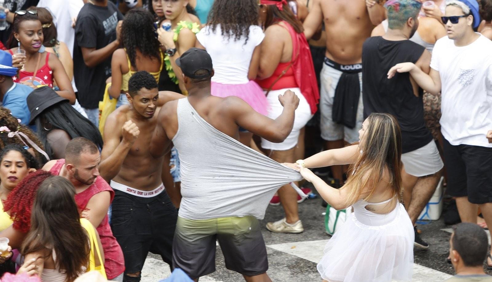 Segurança no carnaval: veja golpes mais comuns e como se proteger | G1