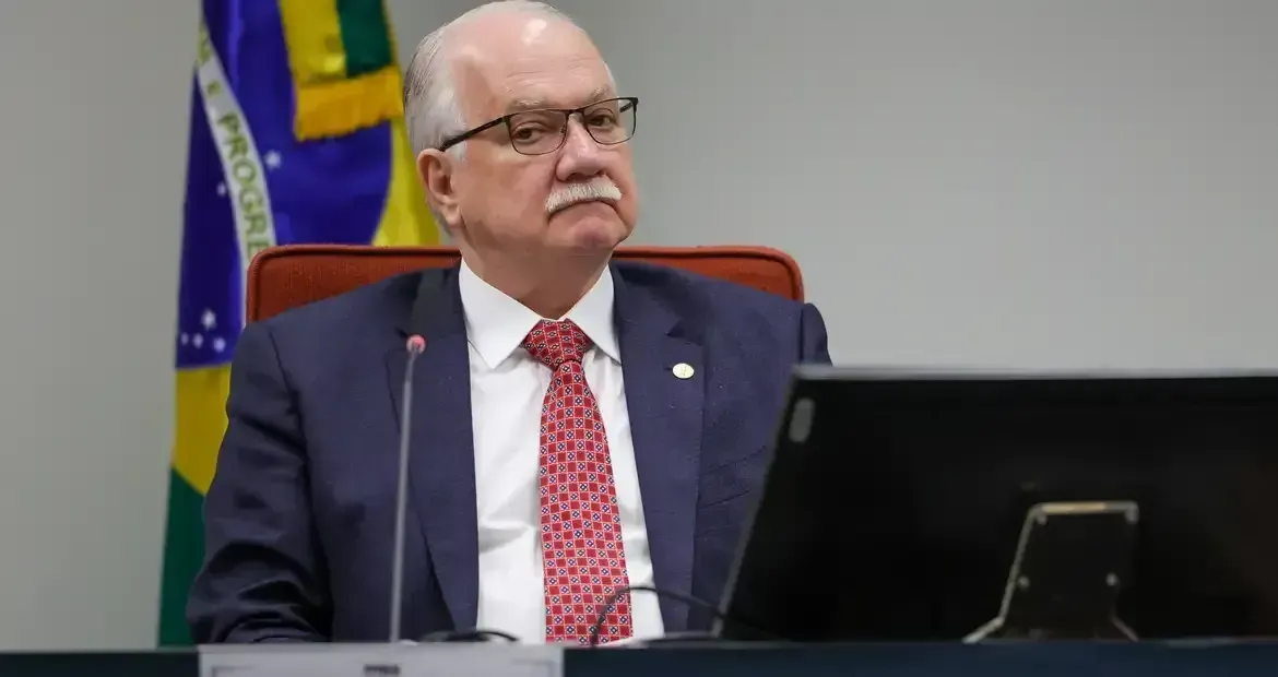 Pressionado por escândalos, STF anuncia Código de Conduta