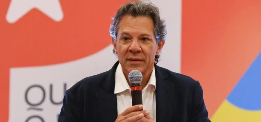 Haddad diz que conflito é com governo Trump, não com os EUA