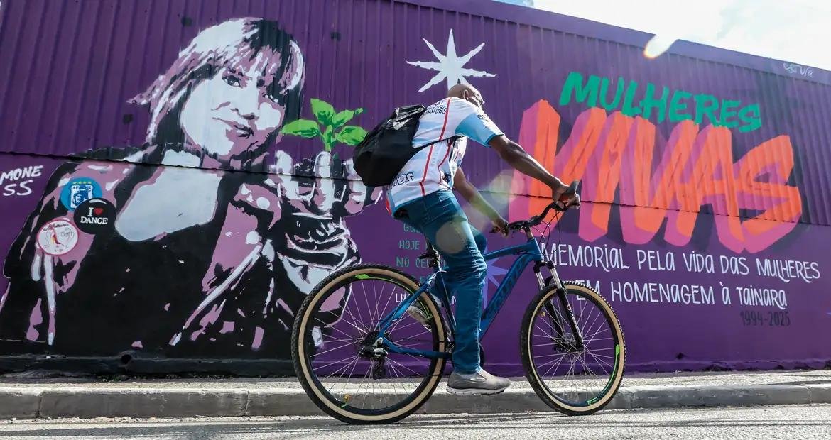 Ato contra feminicídio inaugura mural em homenagem a Tainara em SP