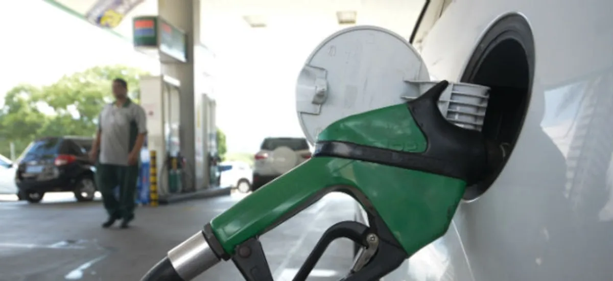 Petrobras reajusta preço do diesel nas refinarias em 11,6% a partir deste sábado
