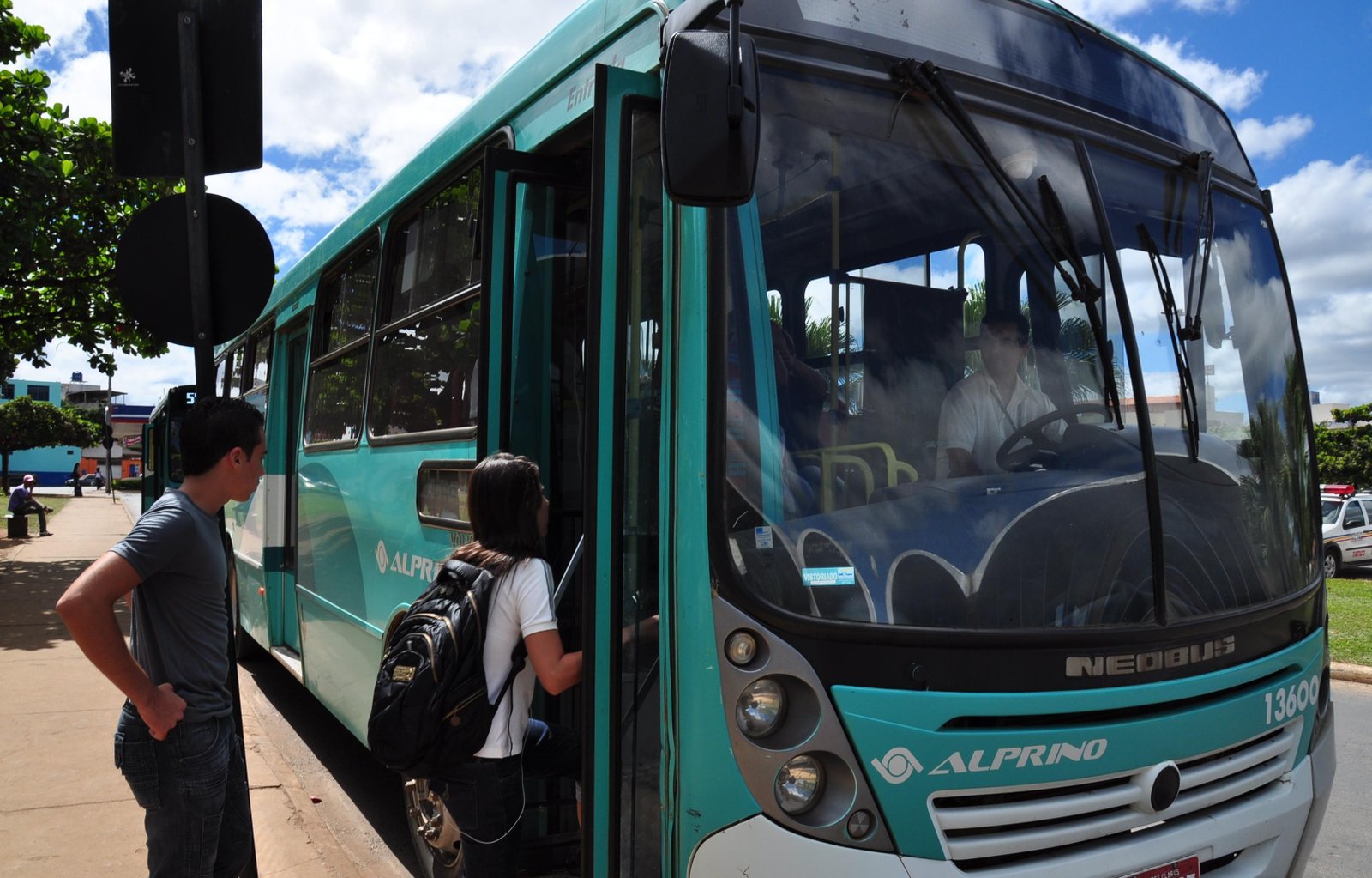 Começa o recadastramento do Passe Livre Estudantil em Montes Claros | G1