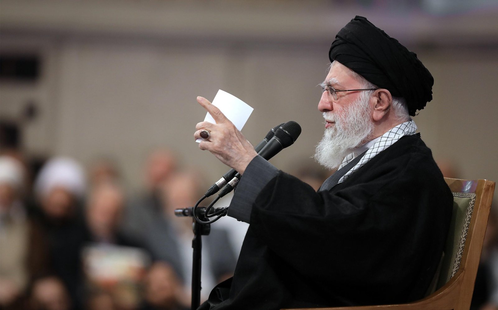 Quem é o aiatolá Ali Khamenei, líder supremo do Irã | G1