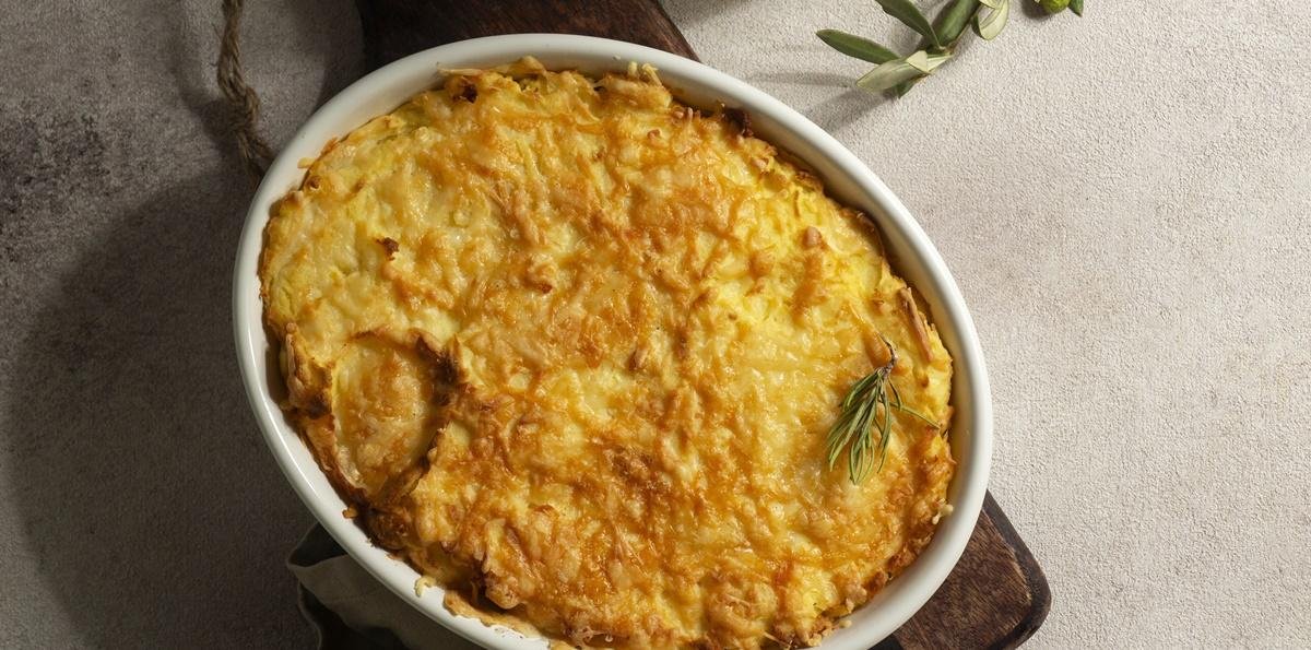 Escondidinho de bacalhau: ideia simples e cremosa para a Quaresma