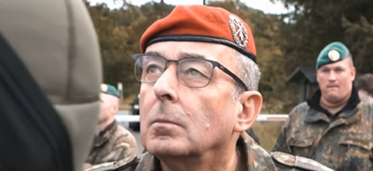 Análise | O alerta feito pelo general alemão e o aniversário da guerra na Ucrânia